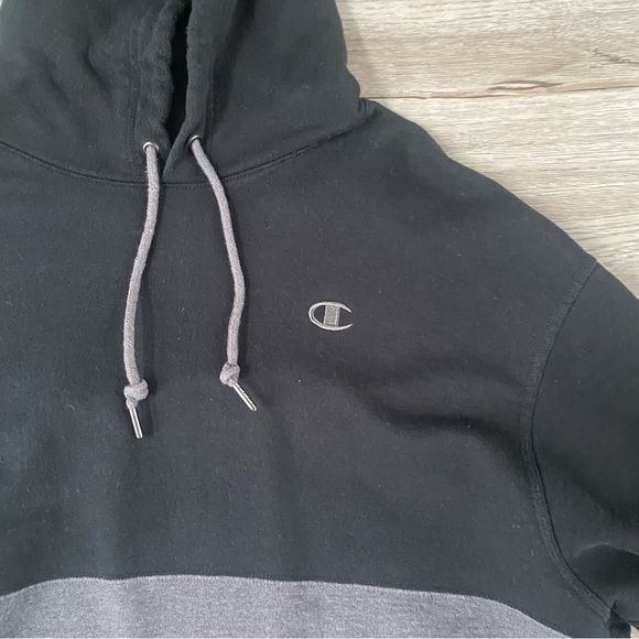 Champion hoodie - Picture 2 of 5
